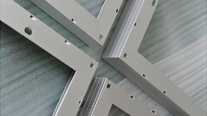 光伏組件邊框在進行型材設(shè)計時需要考慮哪幾個方面?